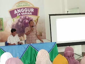 Pelatihan Tabulampot Anggur 24 Varian, PD Persistri Bandung Barat Bersama Yans Nusery Farm